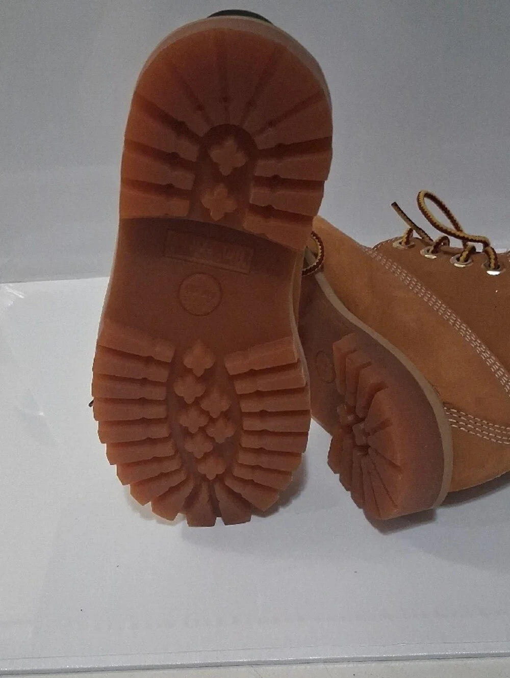 Pre-owned Timberland Kids Tan/Brown Lace-Up Suede Boots